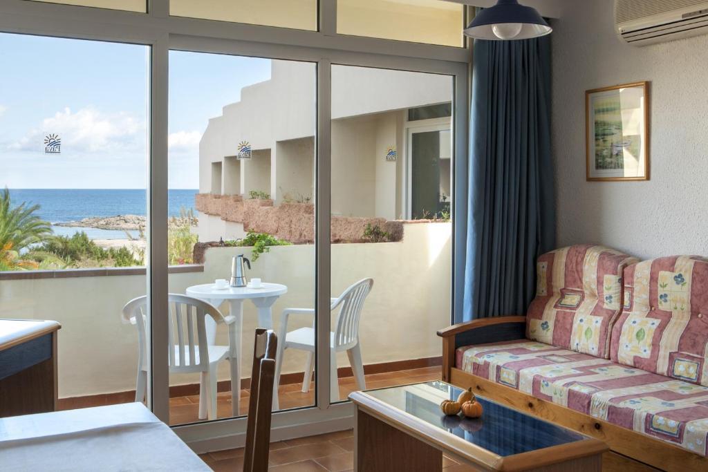 Opcion Roulette De Paya Hotels Es Pujols Room photo